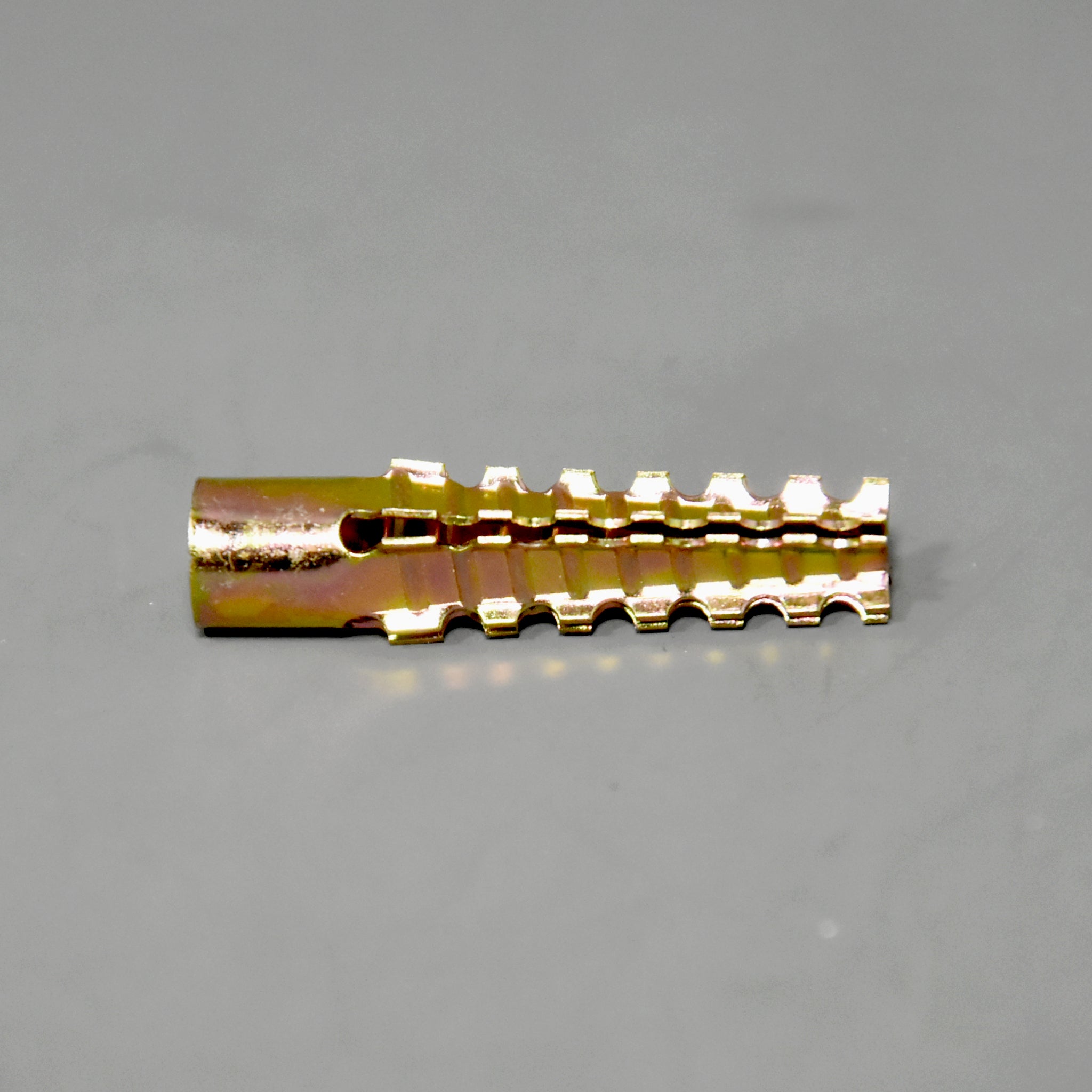 Expansion Screw Wall Anchor Mounting Screws | 6 x 32mm | 100pcs