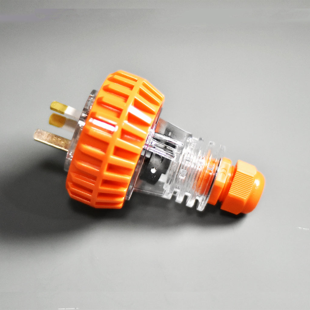 3 Pin 10A Weatherproof Male Plug Orange – Star Sparky Online