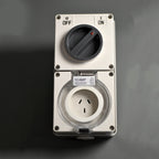 3 Pin 10A Weatherproof Combination Switched Socket